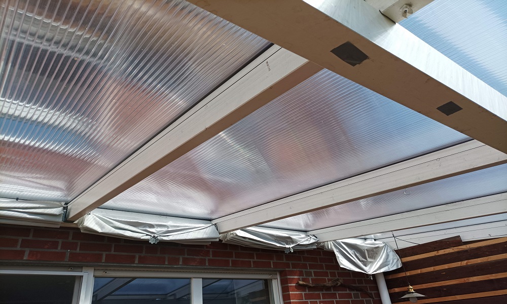 16 mm Stegplatte aus Polycarbonat, Glasklar, Struktur 3-fach