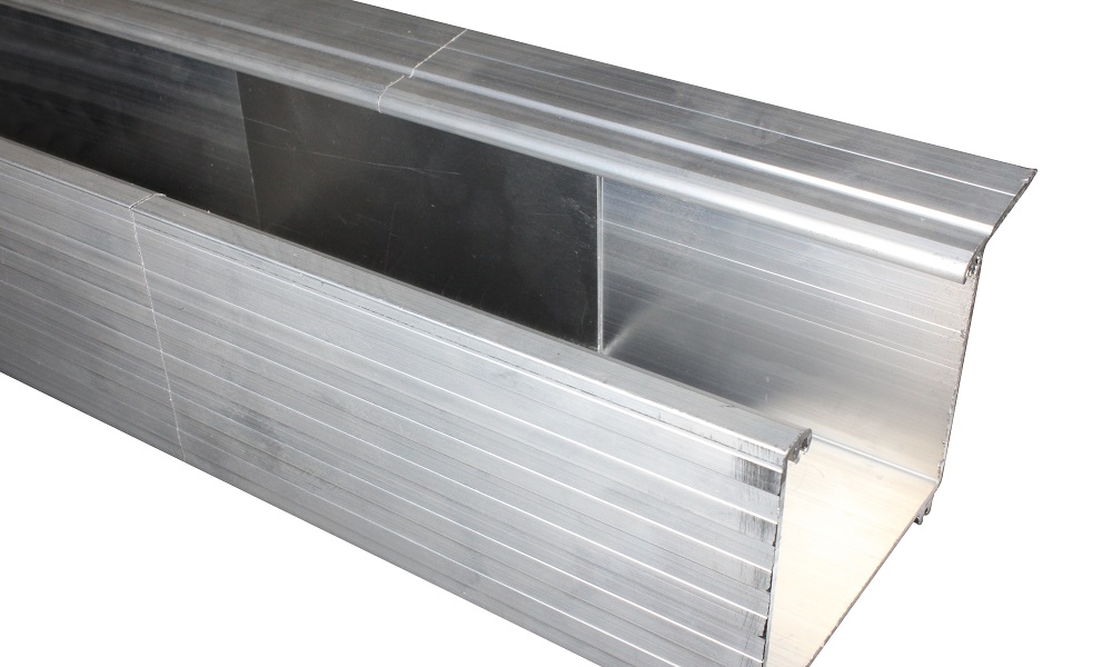 Innenliegender Kastenrinnen-Verbinder, Pressblank, aus Aluminium, 80/120